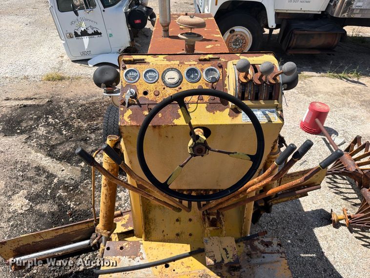 image for item FK5178 Huber M-750 motor grader