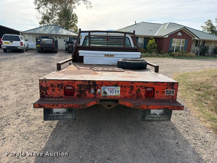 image for item FK5237 1985 GMC C2500 flatbed pickup truck