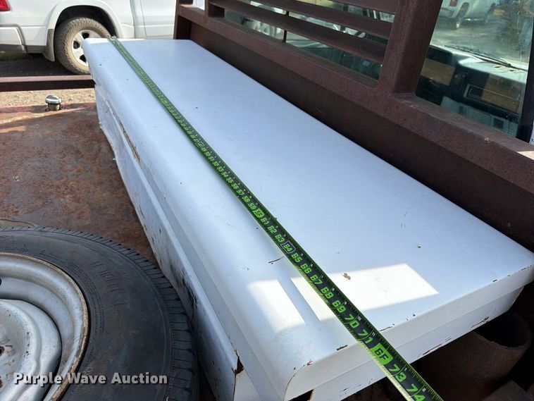 image for item FK5237 1985 GMC C2500 flatbed pickup truck