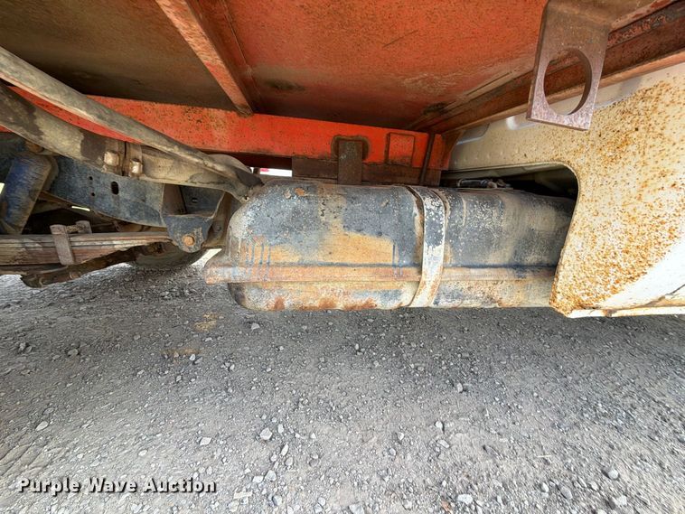 image for item FK5237 1985 GMC C2500 flatbed pickup truck