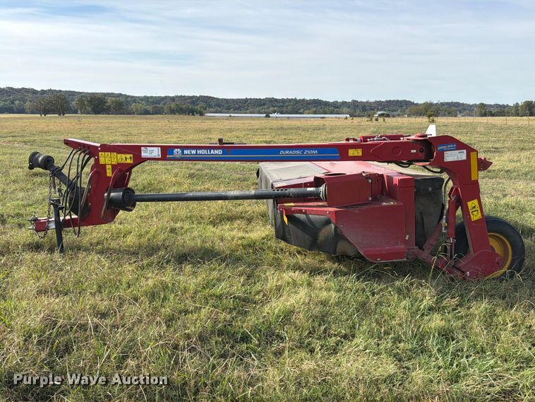 image for item FK5238 2022 New Holland DuraDisc 210M swather / windrower