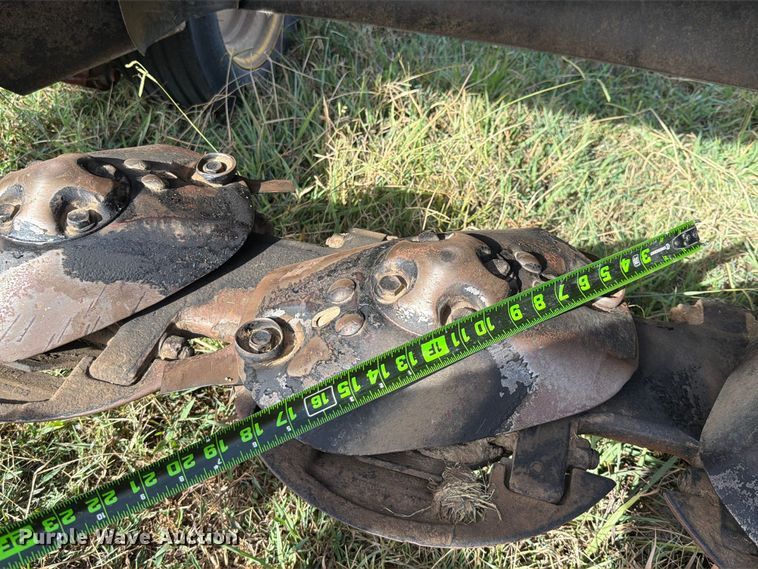 image for item FK5238 2022 New Holland DuraDisc 210M swather / windrower
