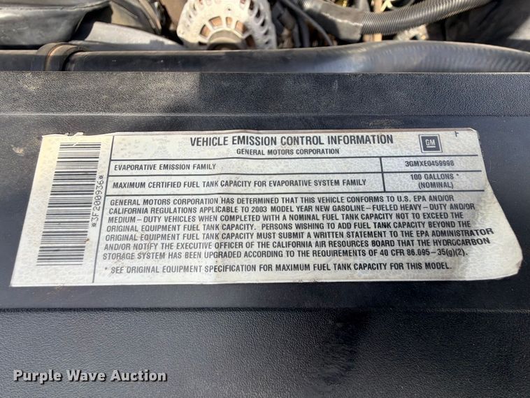 image for item FK5241 2003 GMC Sierra 2500HD Crew Cab pickup truck