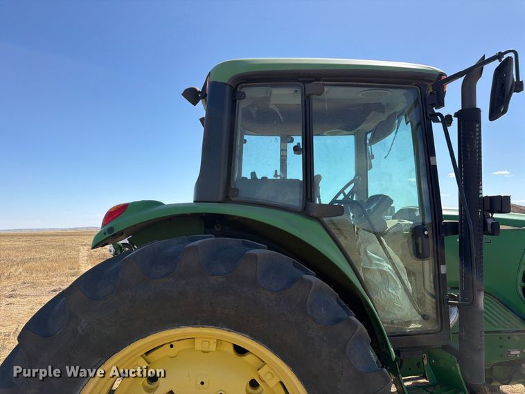 image for item FM7654 2011 John Deere 6330 MFWD tractor