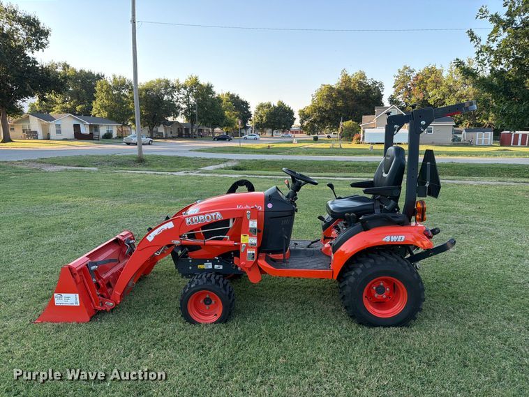 image for item FN2570 2022 Kubota BX2380 MFWD tractor