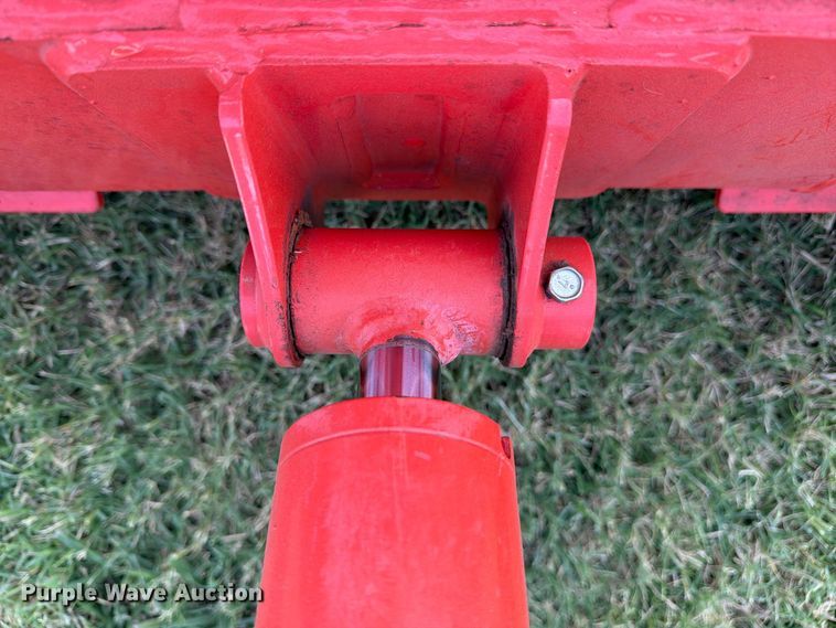 image for item FN2570 2022 Kubota BX2380 MFWD tractor