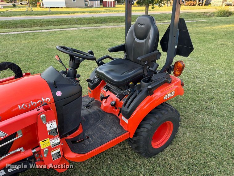 image for item FN2570 2022 Kubota BX2380 MFWD tractor