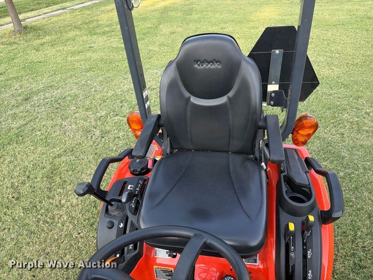 image for item FN2570 2022 Kubota BX2380 MFWD tractor