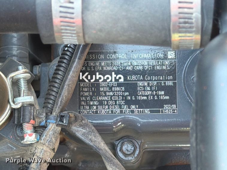 image for item FN2570 2022 Kubota BX2380 MFWD tractor
