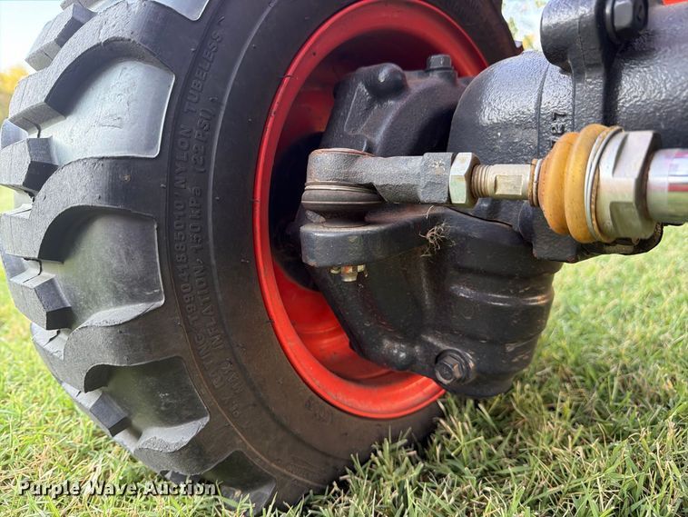 image for item FN2570 2022 Kubota BX2380 MFWD tractor