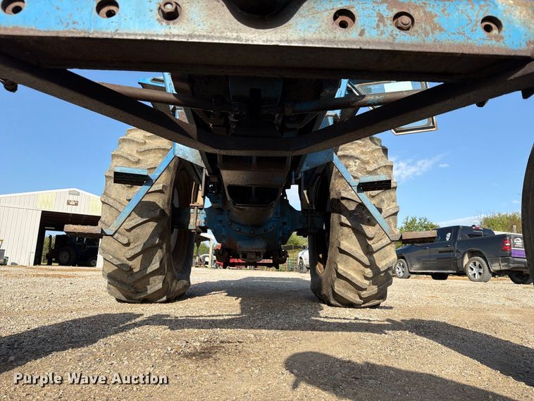 image for item FN2602 1972 Ford 8000 tractor