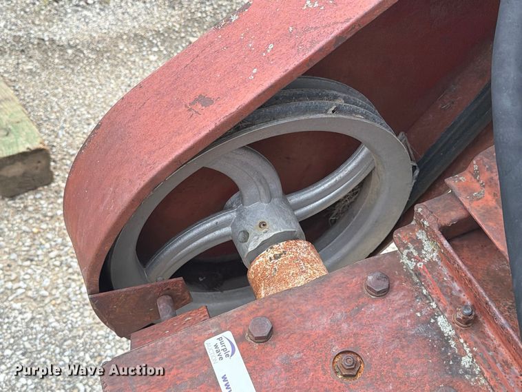 image for item FT8113 Auger