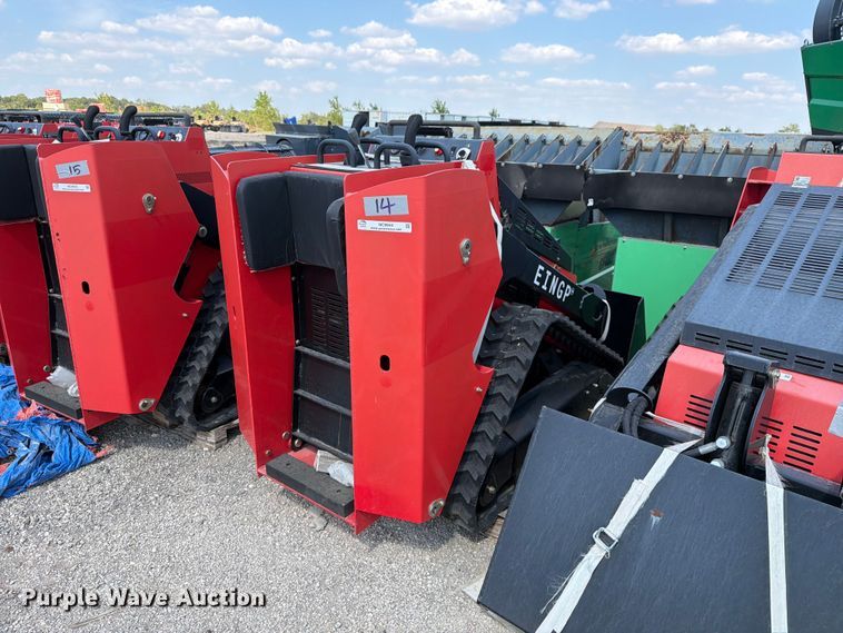 Erie Industries SCL850 compact utility loader