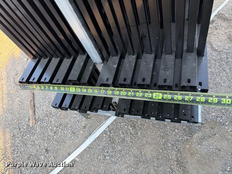 image for item NC9988 (88) EINGP F10 fence panels