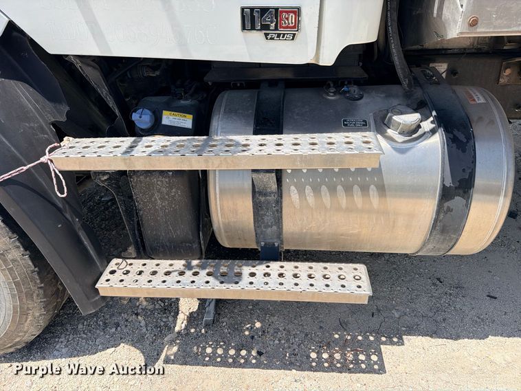 image for item YA4524 2024 Freightliner 114SD feed delivery truck