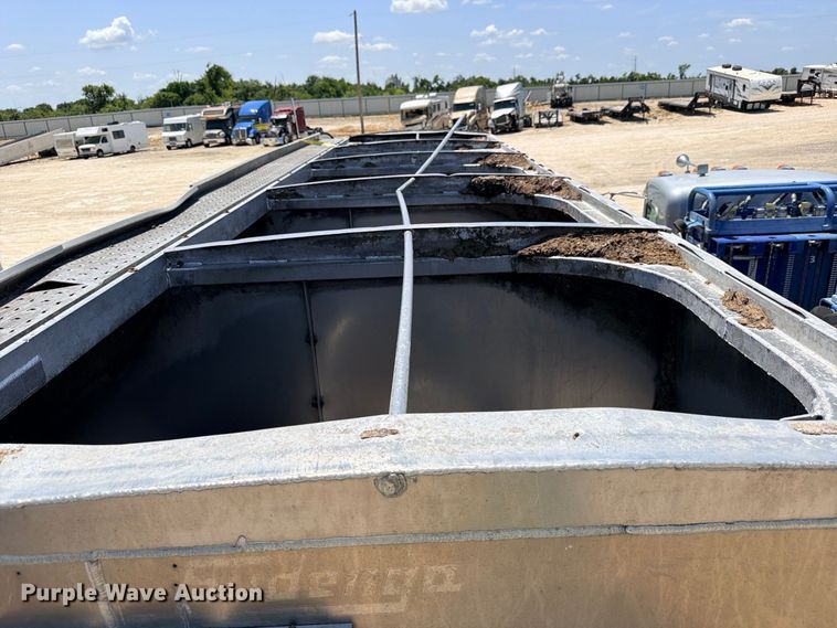 image for item YA4524 2024 Freightliner 114SD feed delivery truck