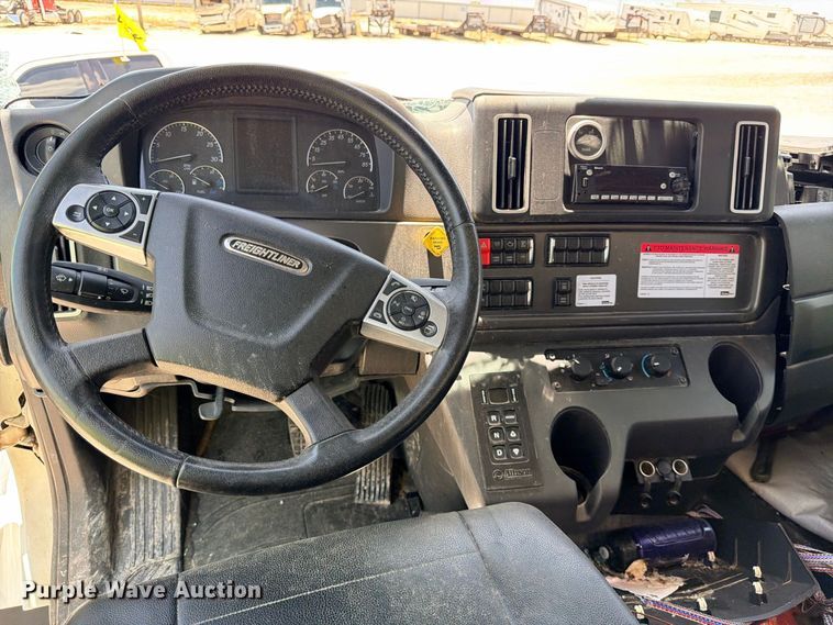 image for item YA4524 2024 Freightliner 114SD feed delivery truck