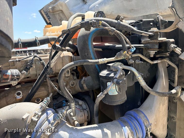 image for item YA4524 2024 Freightliner 114SD feed delivery truck