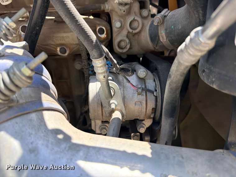 image for item YA4524 2024 Freightliner 114SD feed delivery truck