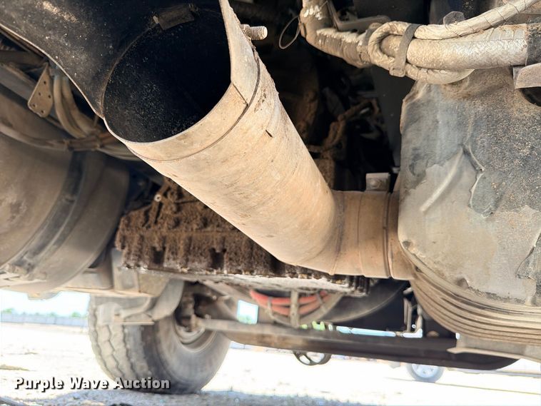 image for item YA4524 2024 Freightliner 114SD feed delivery truck