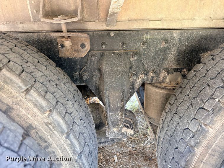 image for item YA4524 2024 Freightliner 114SD feed delivery truck