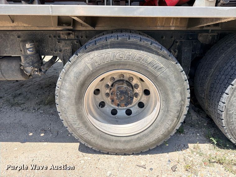 image for item YA4524 2024 Freightliner 114SD feed delivery truck