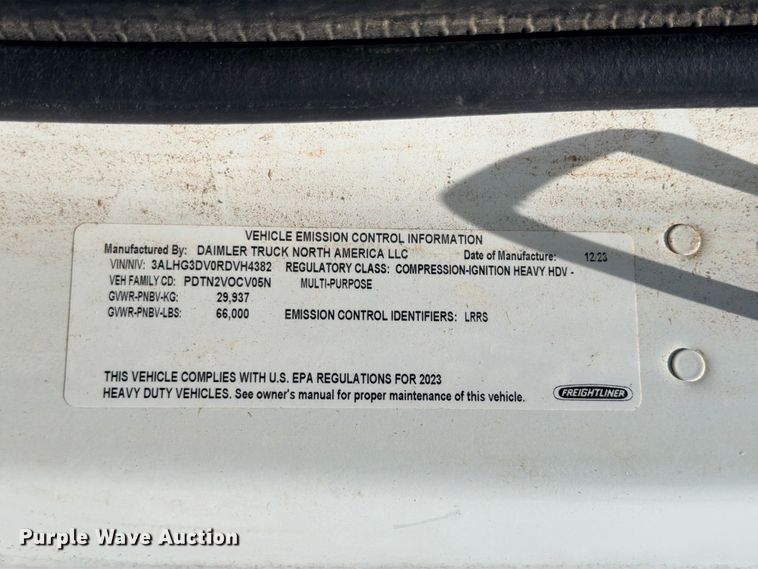 image for item YA4524 2024 Freightliner 114SD feed delivery truck