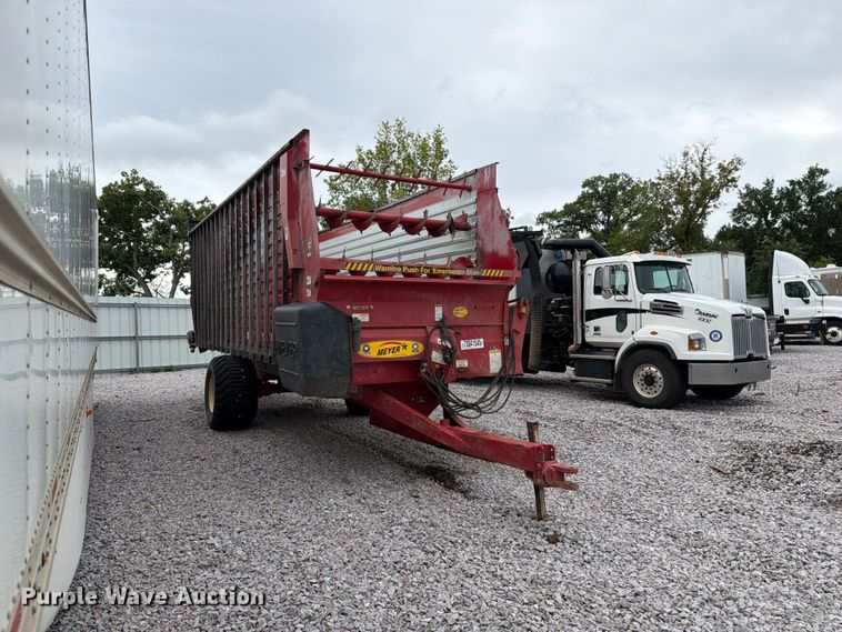 image for item YA4888 Meyer RTX224 silage wagon