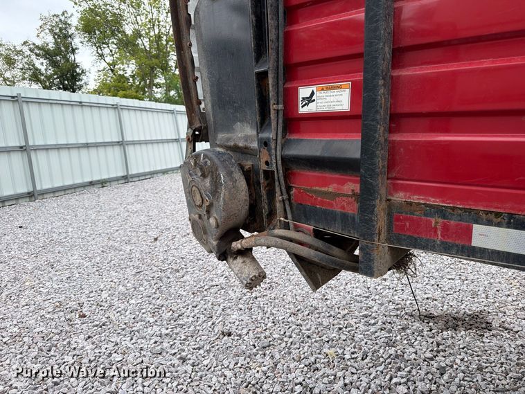 image for item YA4888 Meyer RTX224 silage wagon