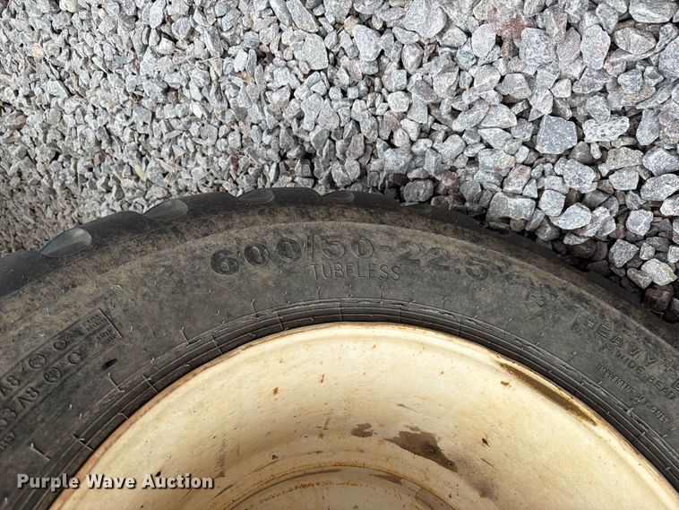 image for item YA4888 Meyer RTX224 silage wagon