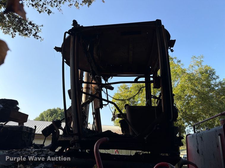 image for item YA4934 2001 Case IH STX 440 4WD tractor