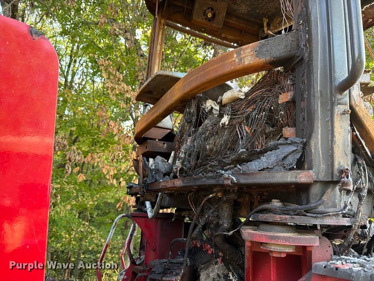 image for item YA4934 2001 Case IH STX 440 4WD tractor