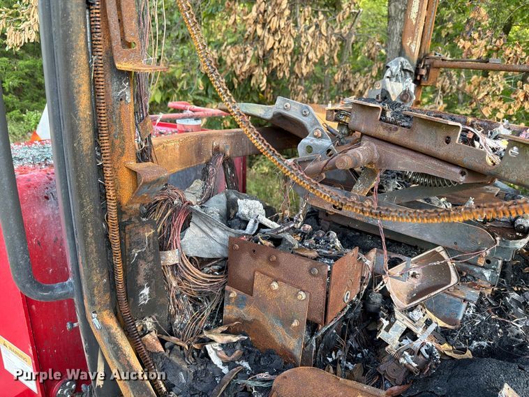 image for item YA4934 2001 Case IH STX 440 4WD tractor