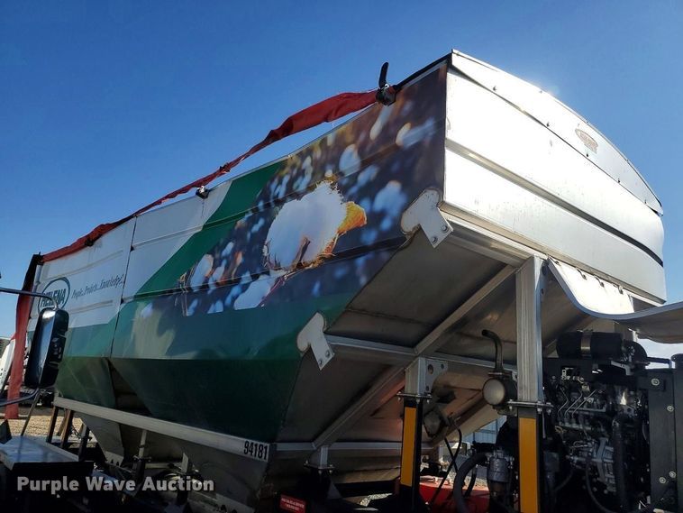 image for item YA4970 2023 KBH fertilizer tender trailer