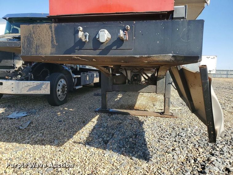 image for item YA4970 2023 KBH fertilizer tender trailer