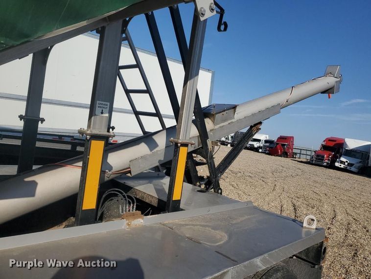 image for item YA4970 2023 KBH fertilizer tender trailer