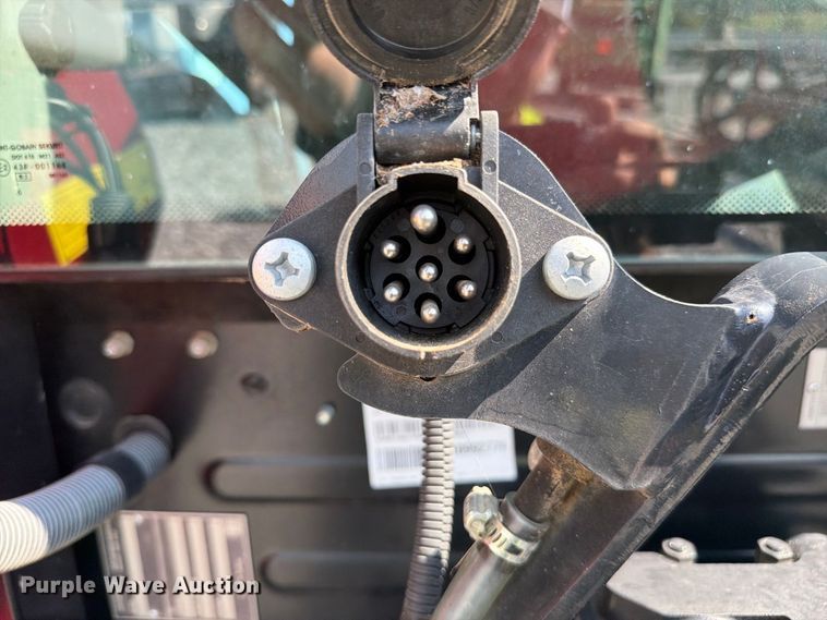 image for item YA5003 2020 Case IH Farmall 110C MFWD tractor