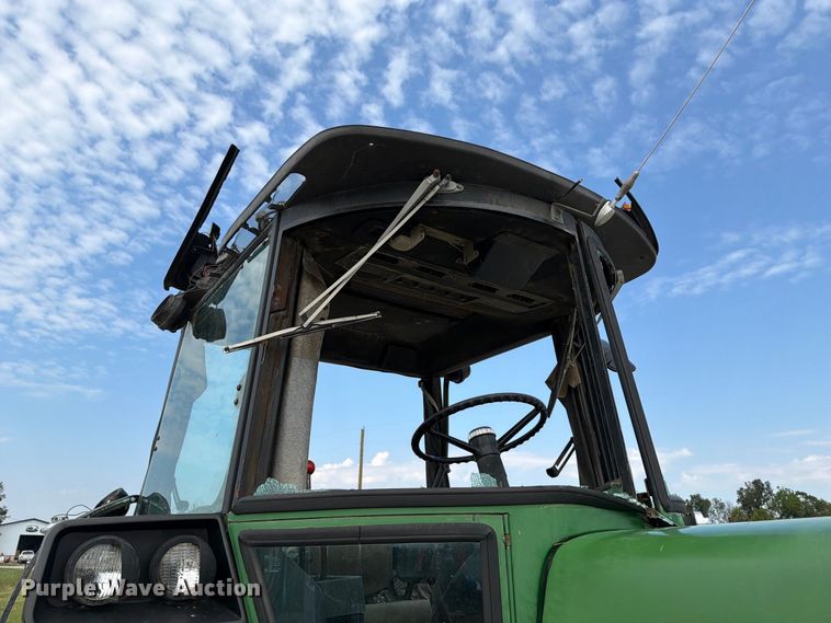 image for item YA5026 1981 John Deere 4440 tractor