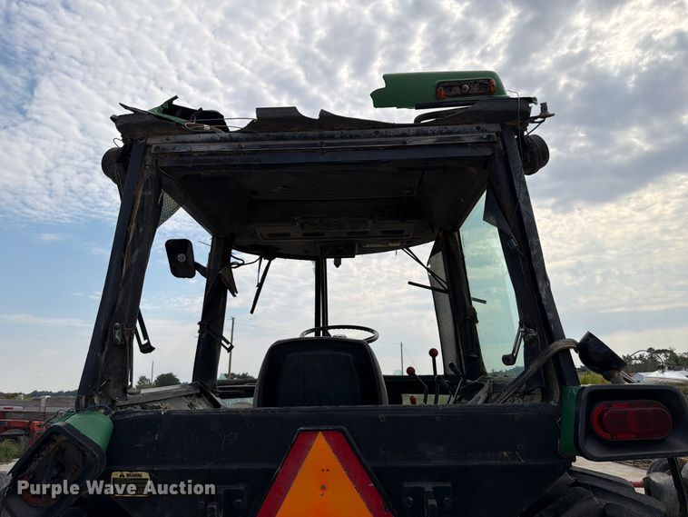 image for item YA5026 1981 John Deere 4440 tractor