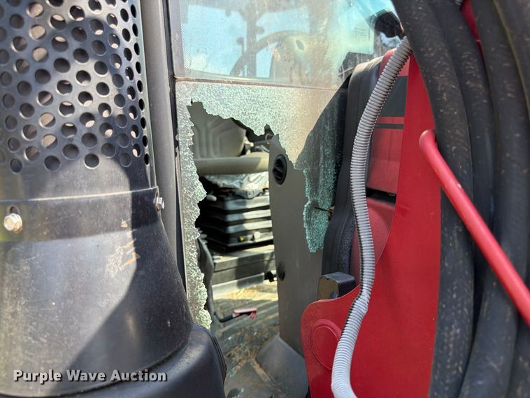 image for item YA5079 2016 Case IH Farmall 110C MFWD tractor