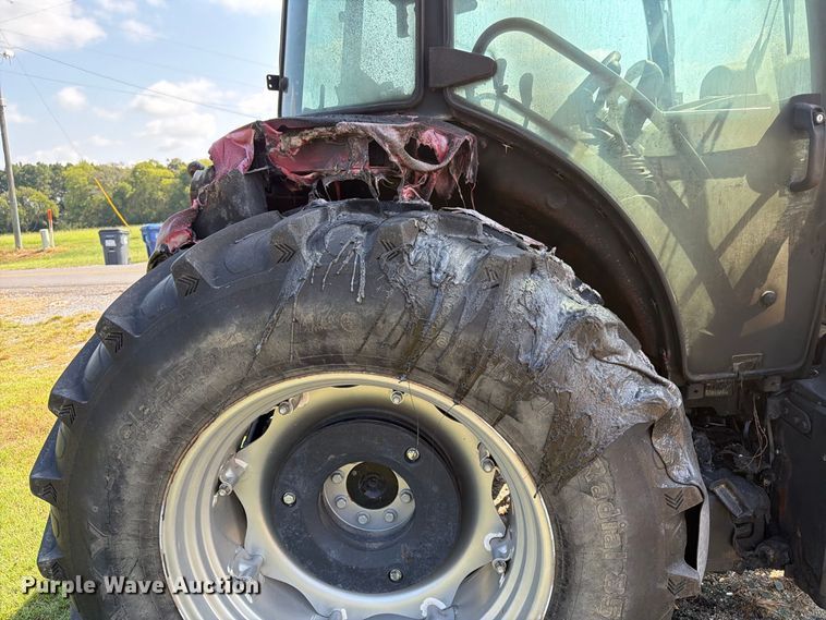 image for item YA5079 2016 Case IH Farmall 110C MFWD tractor