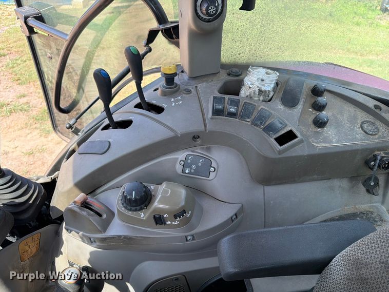 image for item YA5079 2016 Case IH Farmall 110C MFWD tractor