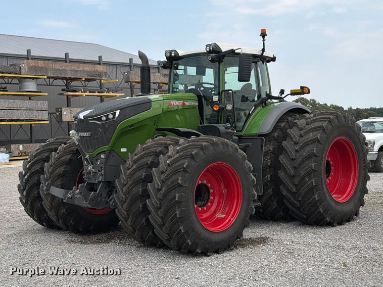 image for item YA5099 2024 Fendt 1050 Vario Profi+ MFWD tractor