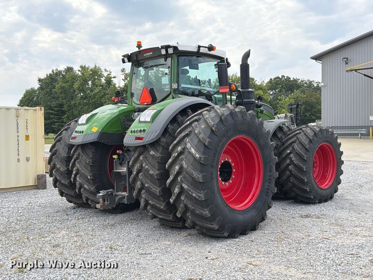 image for item YA5099 2024 Fendt 1050 Vario Profi+ MFWD tractor