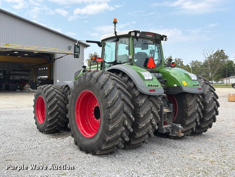 image for item YA5099 2024 Fendt 1050 Vario Profi+ MFWD tractor