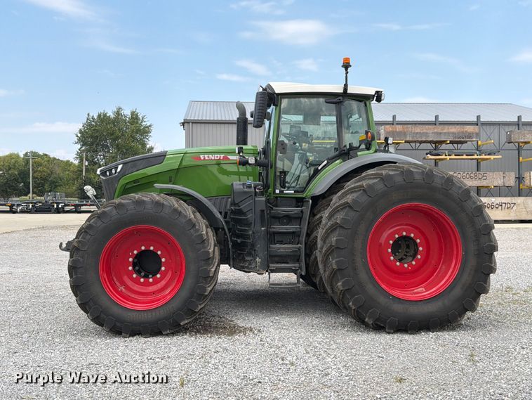 image for item YA5099 2024 Fendt 1050 Vario Profi+ MFWD tractor