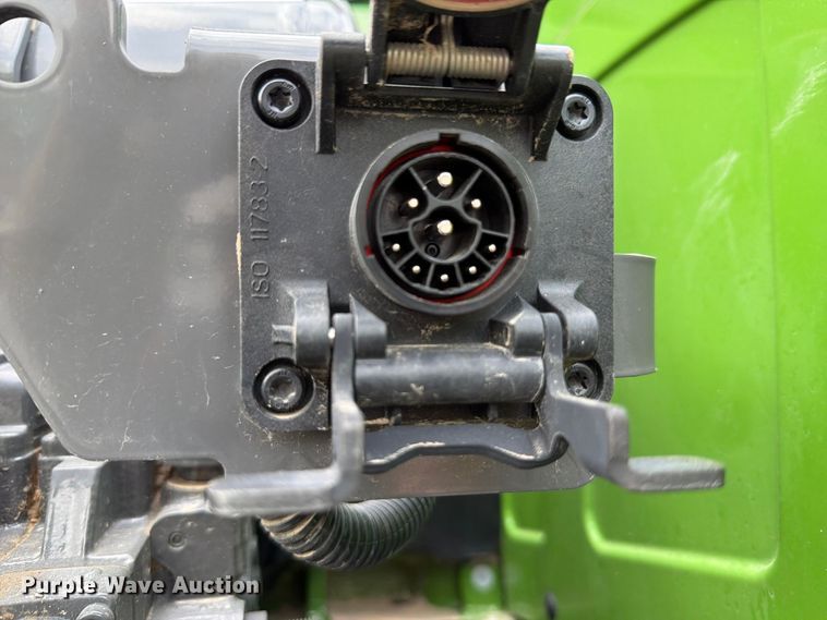 image for item YA5099 2024 Fendt 1050 Vario Profi+ MFWD tractor