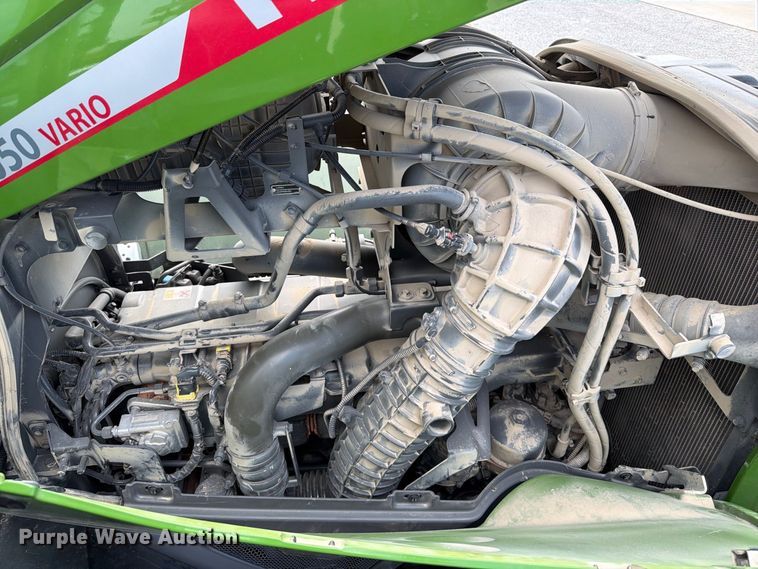image for item YA5099 2024 Fendt 1050 Vario Profi+ MFWD tractor