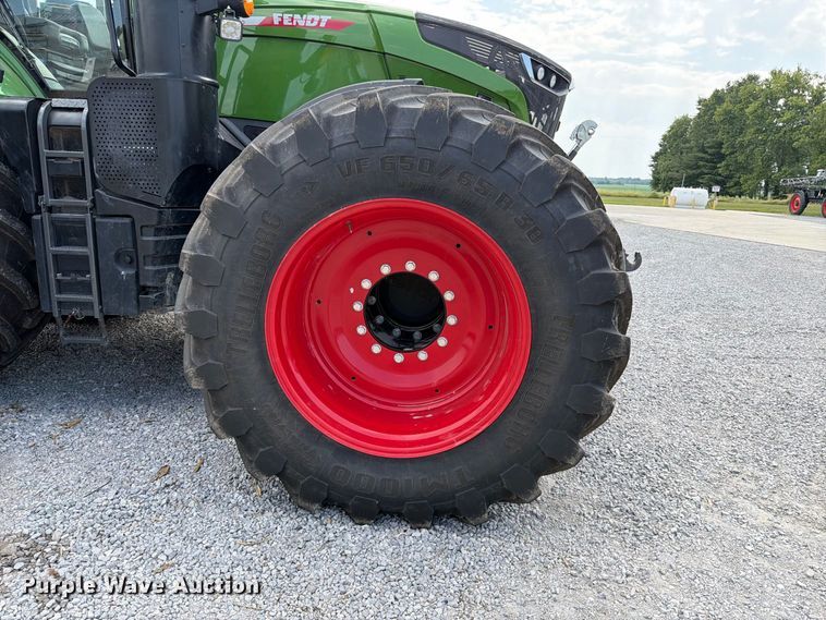 image for item YA5099 2024 Fendt 1050 Vario Profi+ MFWD tractor