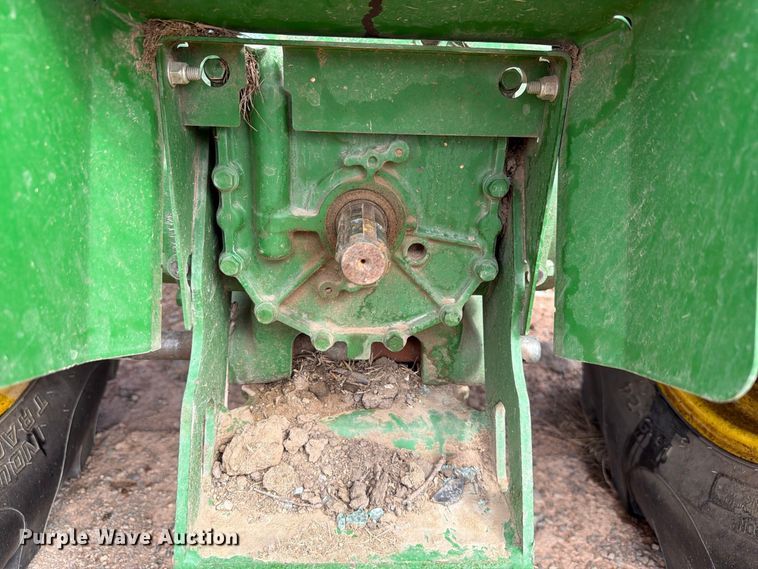 image for item YA5102 2016 John Deere 4066R MFWD tractor